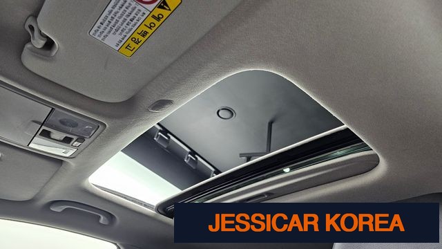 2013 Kia K3 - Thumbnail 14