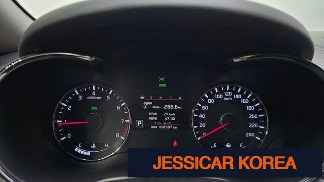 2013 Kia K3 - Thumbnail 19
