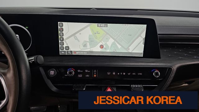 2023 Kia K8 Hybrid - Thumbnail 2