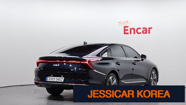 2023 Kia K8 Hybrid - Thumbnail 17