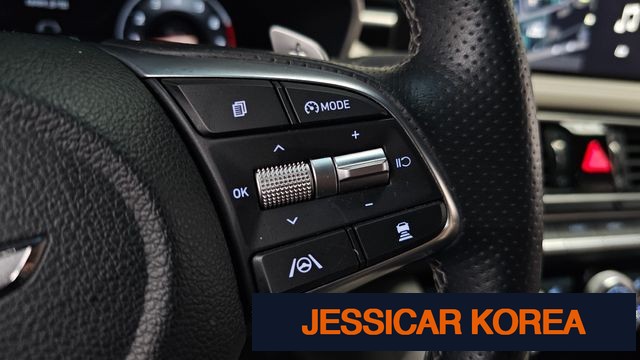 2021 Genesis The New G70 - Thumbnail 3