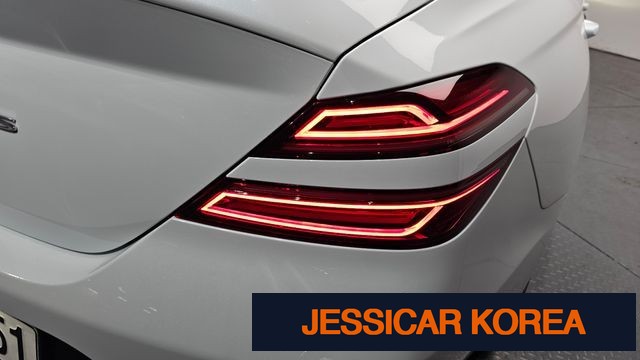 2021 Genesis The New G70 - Thumbnail 5