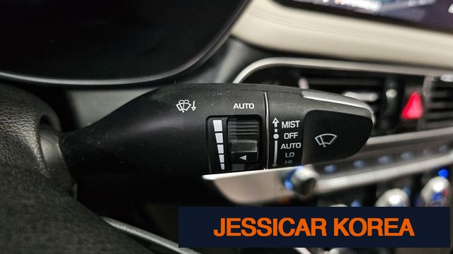2021 Genesis The New G70 - Thumbnail 9