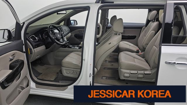 2019 Kia The New Carnival - Thumbnail 3