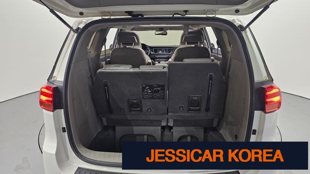 2019 Kia The New Carnival - Thumbnail 17