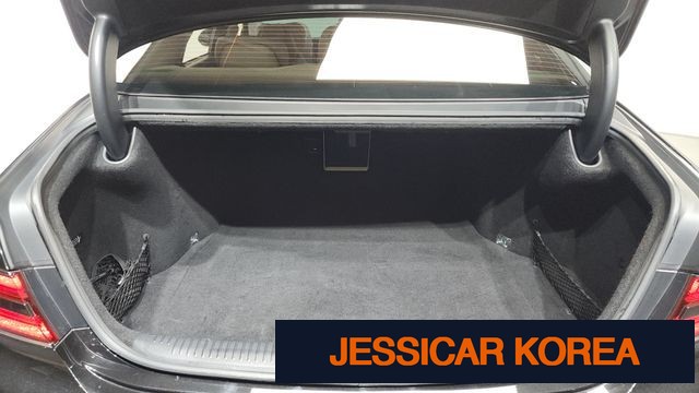 2019 Genesis G90 - Thumbnail 14
