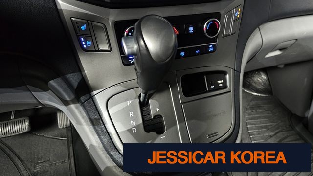 2018 Hyundai The New Grand Starex - Thumbnail 9