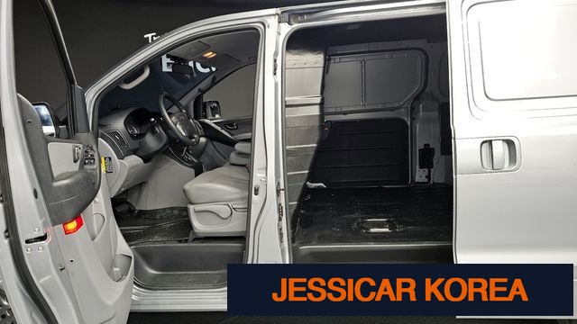 2018 Hyundai The New Grand Starex - Thumbnail 10