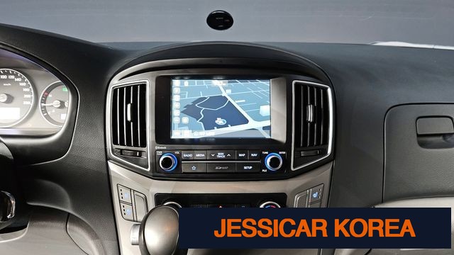 2018 Hyundai The New Grand Starex - Thumbnail 11