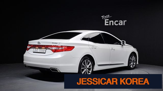 2017 Hyundai Grandeur HG - Thumbnail 14