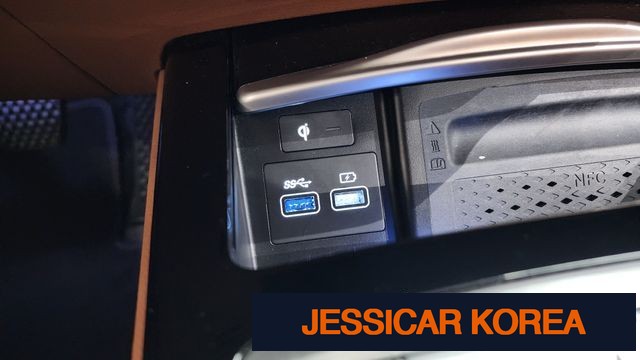 2022 Genesis G80 (RG3) - Thumbnail 4