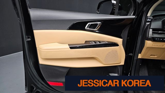 2023 Kia Carnival 4th Gen - Thumbnail 9
