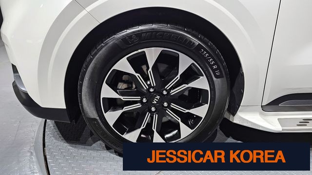 2021 Kia Carnival 4th Gen - Thumbnail 5