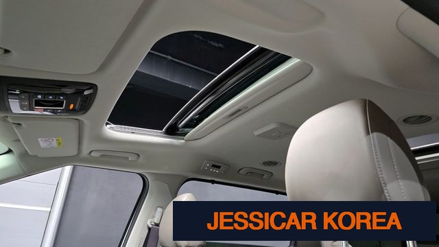 2025 Kia The New Carnival 4th generation - Thumbnail 6
