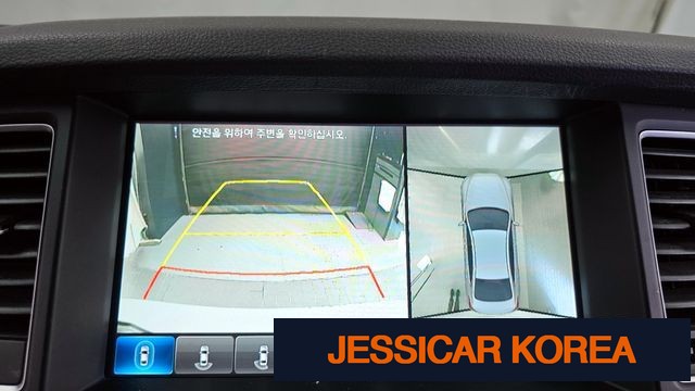 2016 Hyundai Genesis DH - Thumbnail 16