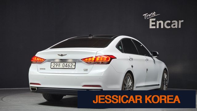 2016 Hyundai Genesis DH - Thumbnail 17