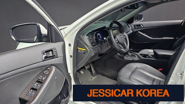 2012 Kia K5 - Thumbnail 8