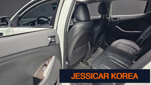 2012 Kia K5 - Thumbnail 15