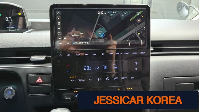2025 Hyundai Staria - Thumbnail 5