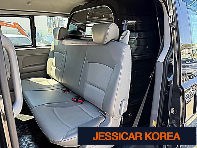 2011 Hyundai Grand Starex - Thumbnail 4