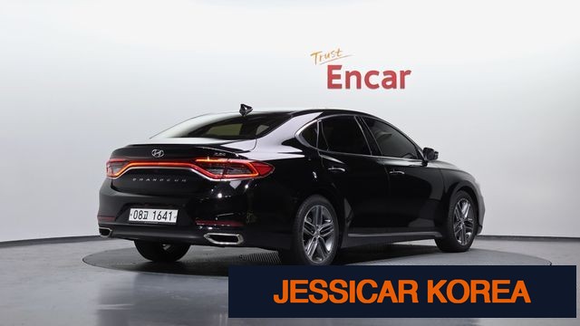 2018 Hyundai Grandeur IG - Thumbnail 10