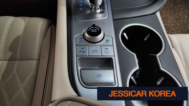 2019 Genesis G70 - Thumbnail 2