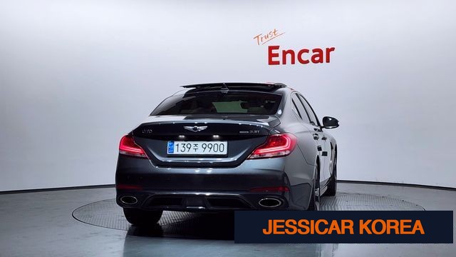 2019 Genesis G70 - Thumbnail 8
