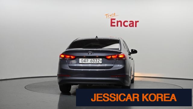 2018 Hyundai Avante AD - Thumbnail 8