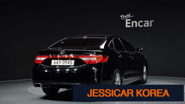 2016 Hyundai Grandeur HG - Thumbnail 9