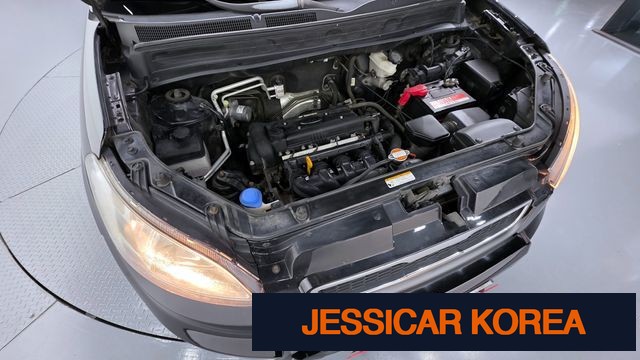 2010 Kia soul - Thumbnail 2
