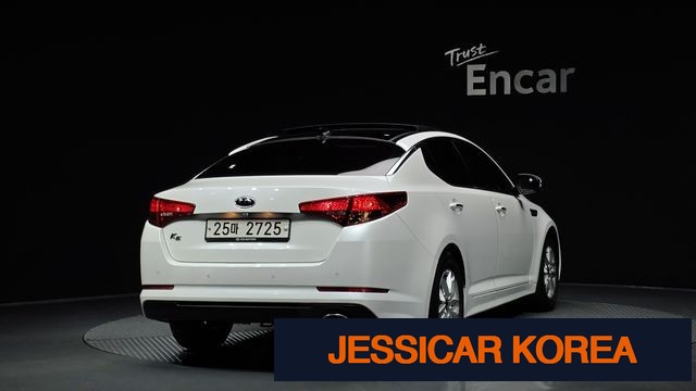 2012 Kia K5 - Thumbnail 3