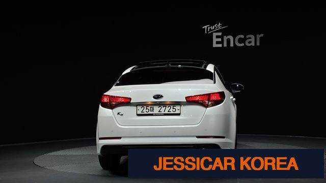 2012 Kia K5 - Thumbnail 15