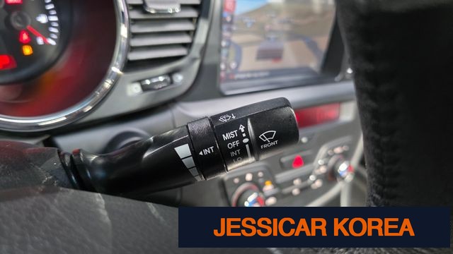 2012 Kia K5 - Thumbnail 17