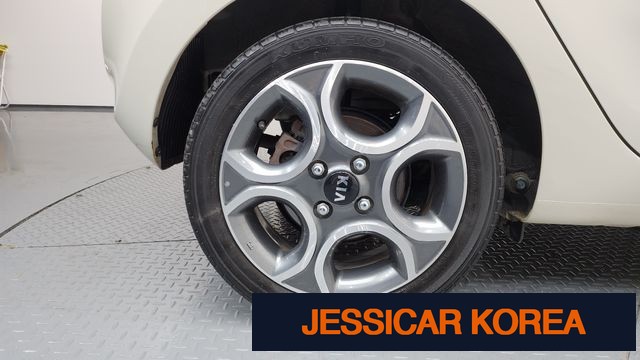 2015 Kia All New Morning - Thumbnail 17