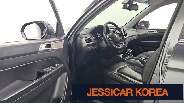 2019 KG Mobility Rexton Sports - Thumbnail 17