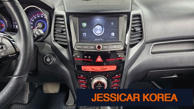 2017 KG Mobility Tivoli - Thumbnail 8