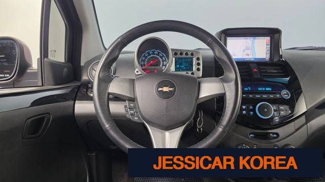 2012 Chevrolet Spark - Thumbnail 11