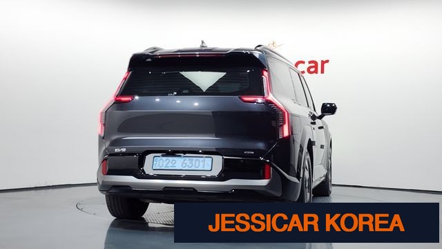 2024 Kia EV9 - Thumbnail 14