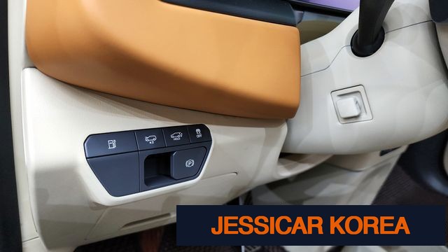 2024 Kia EV9 - Thumbnail 15
