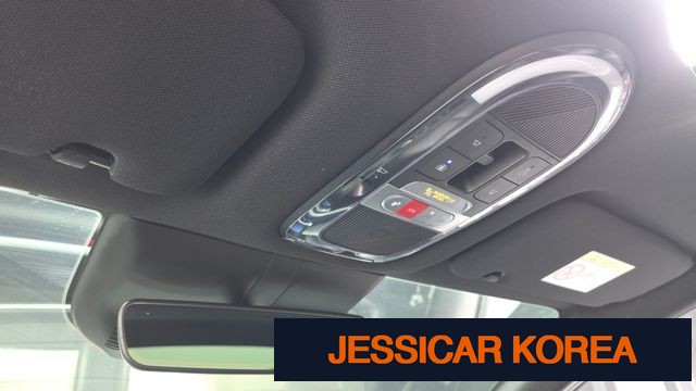 2023 Hyundai Ioniq 6 - Thumbnail 2