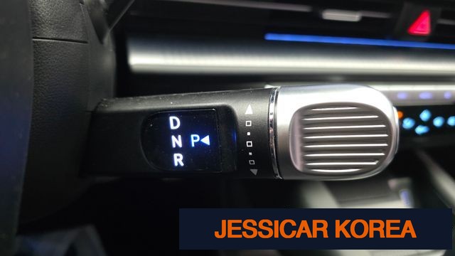 2023 Hyundai Ioniq 6 - Thumbnail 3