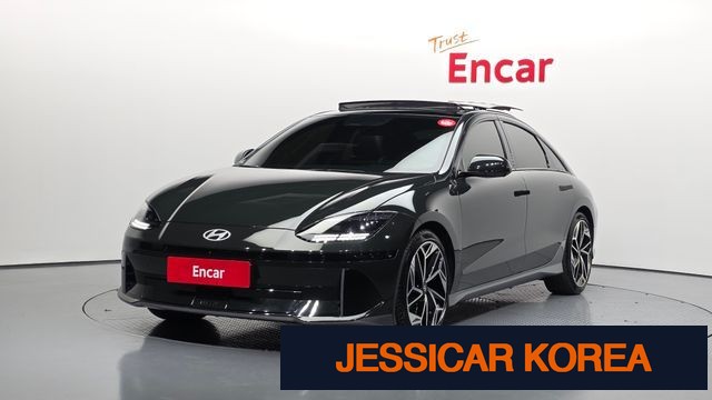 2023 Hyundai Ioniq 6 - Thumbnail 5