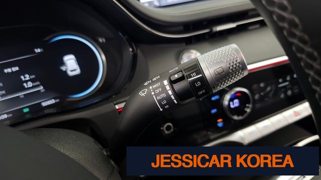 2021 Genesis GV70 - Thumbnail 5