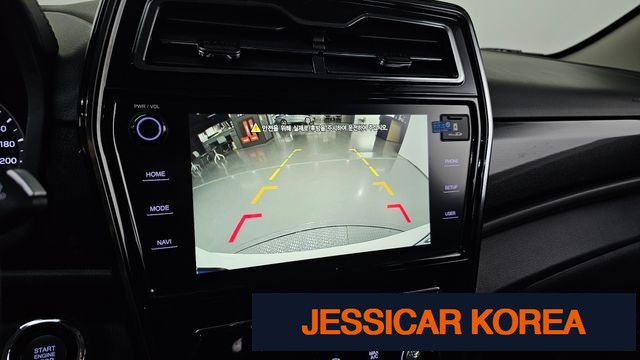 2022 KG Mobility Very New Tivoli - Thumbnail 2