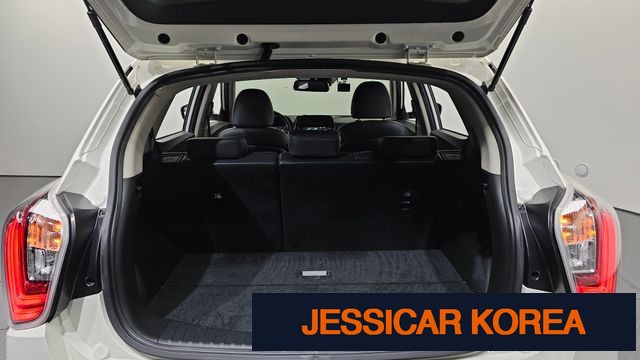 2022 KG Mobility Very New Tivoli - Thumbnail 3