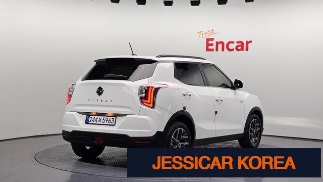 2022 KG Mobility Very New Tivoli - Thumbnail 4