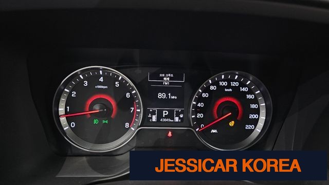 2022 KG Mobility Very New Tivoli - Thumbnail 14