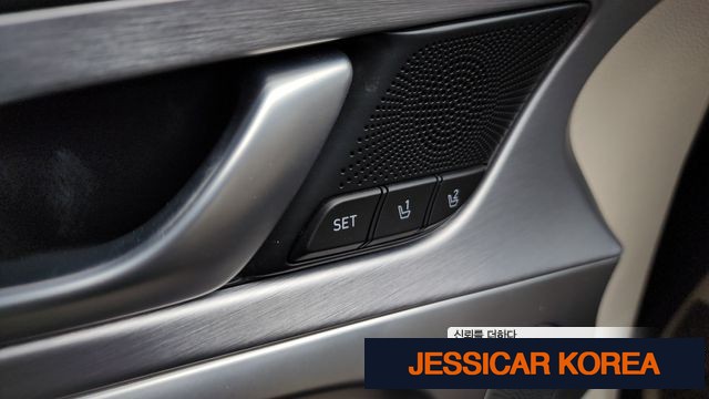 2019 Genesis G70 - Thumbnail 2