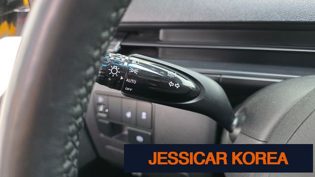 2023 Hyundai Staria - Thumbnail 3