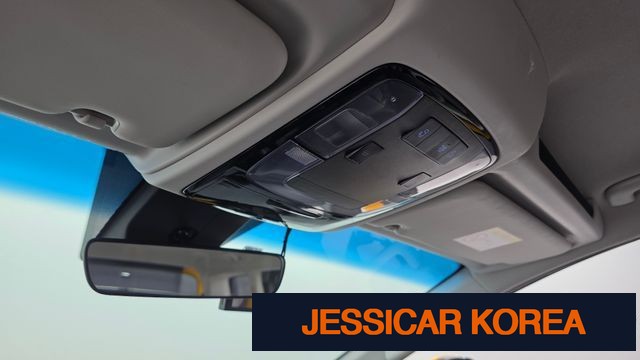 2023 Hyundai Staria - Thumbnail 11
